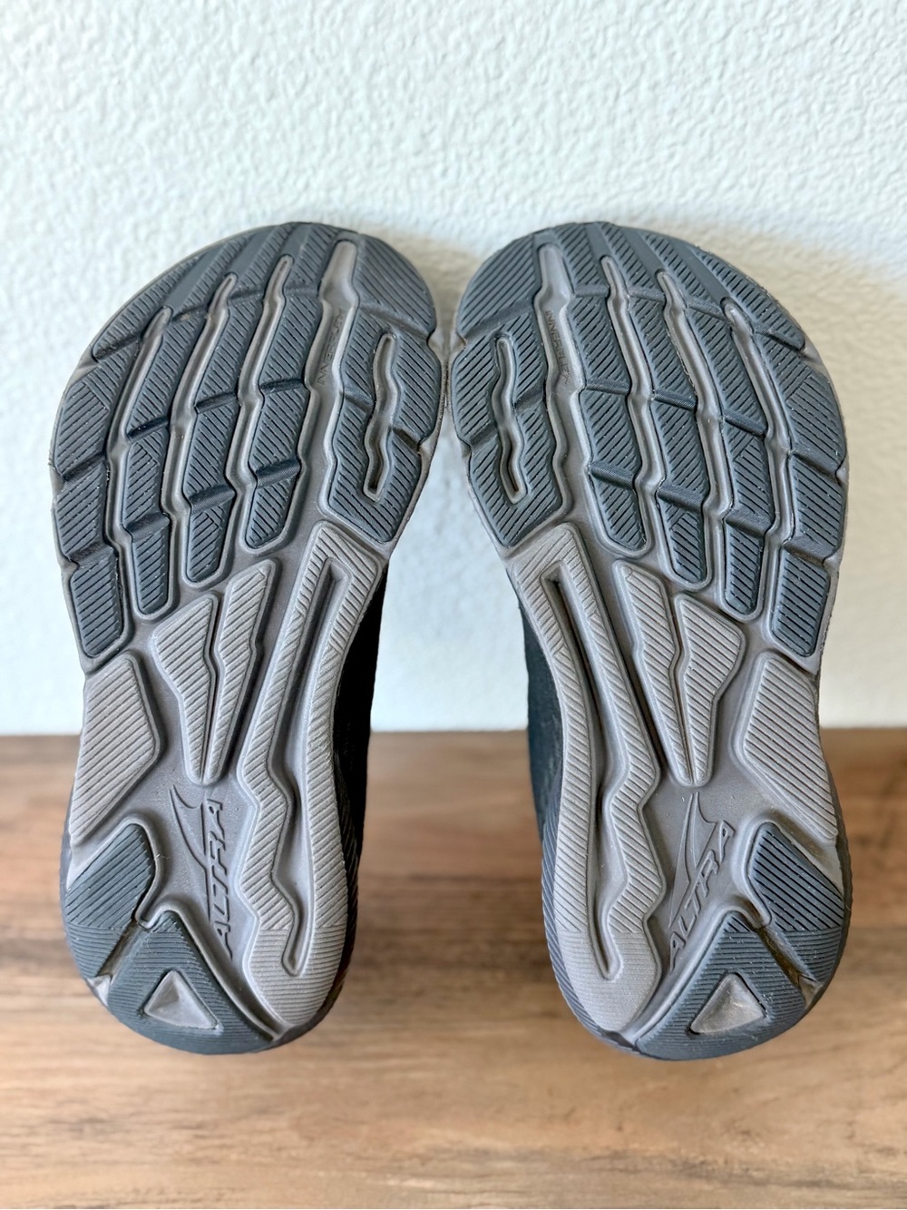 Altra FWD Experience Women's Running Shoes (Size 7) Dark Green Mint Condition - Picture 8 of 11